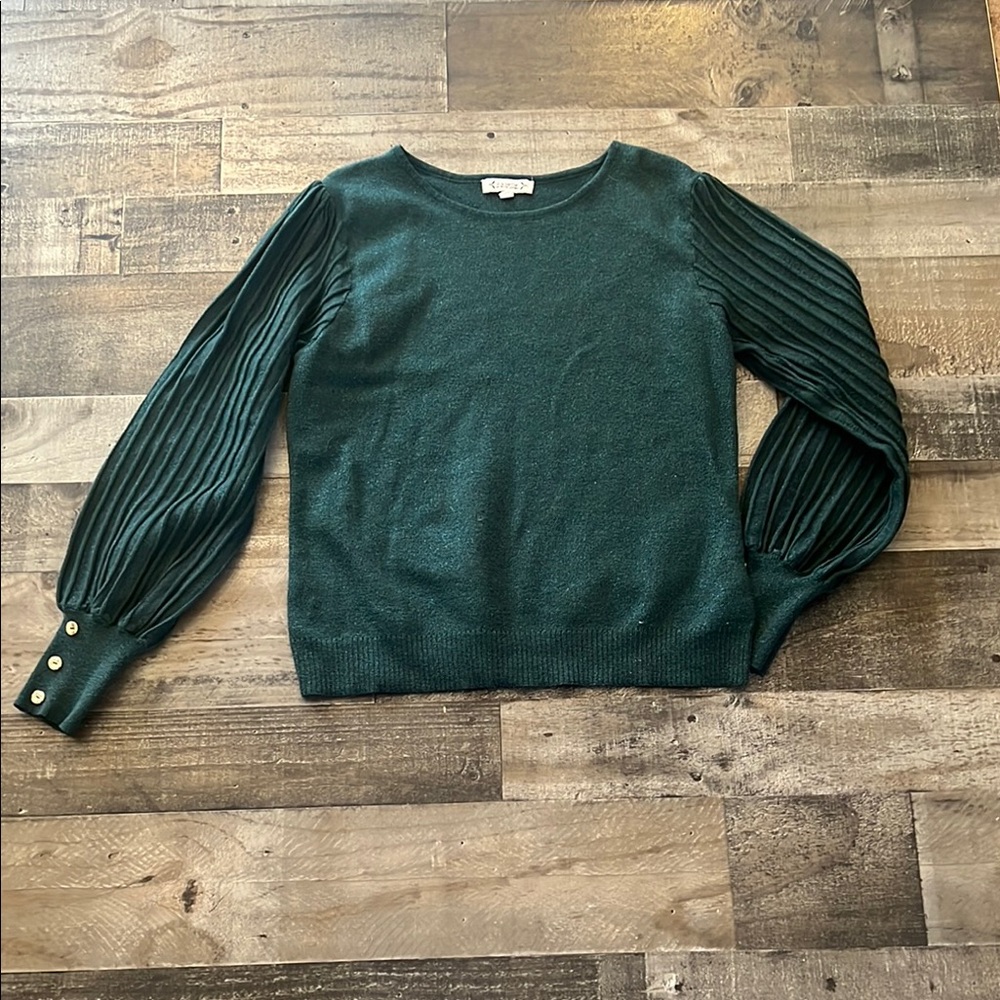 Elegant Green Sweater‎